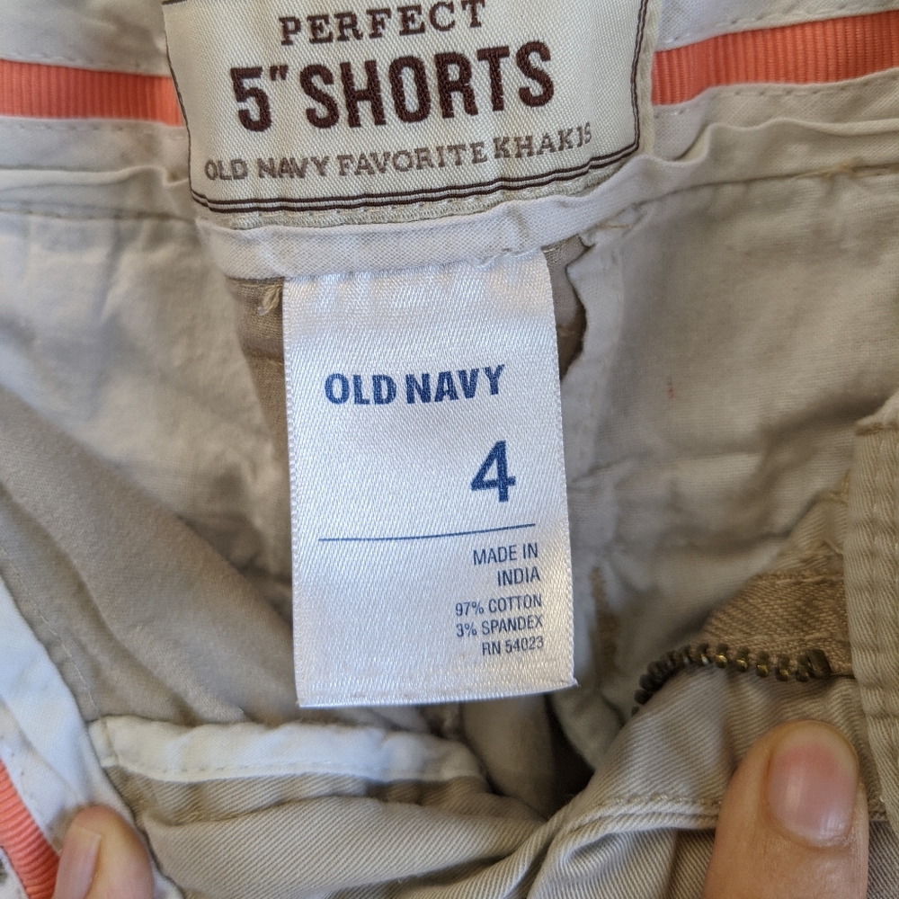 Shorts - Picture 4 of 6